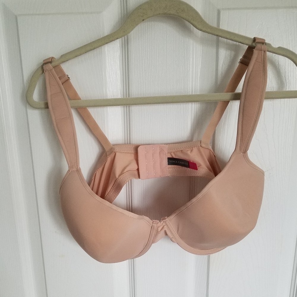 NWOT Vince Camuto Full Figure Tshirt Bra with Comfort Straps Size 42C